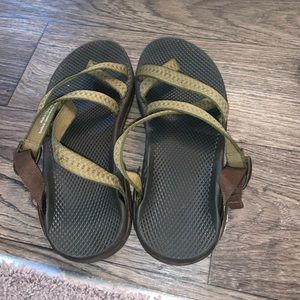 Chacos size 10. Rarely worn.